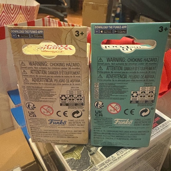 FUNKO KEY CHAINS SET OF 2 ,Winnie the Pooh and eeyore NIB - Picture 4 of 5